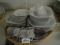 Servies - afbeelding 1 van  4