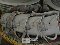 Servies - afbeelding 2 van  4