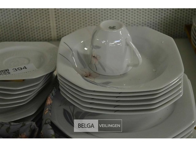 Servies - afbeelding 4 van  4