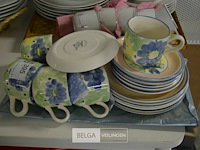 Servies - afbeelding 1 van  3