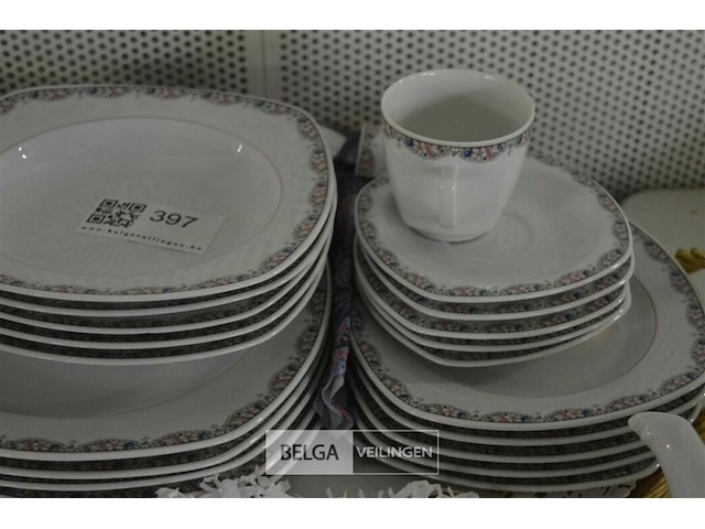 Servies - afbeelding 3 van  4