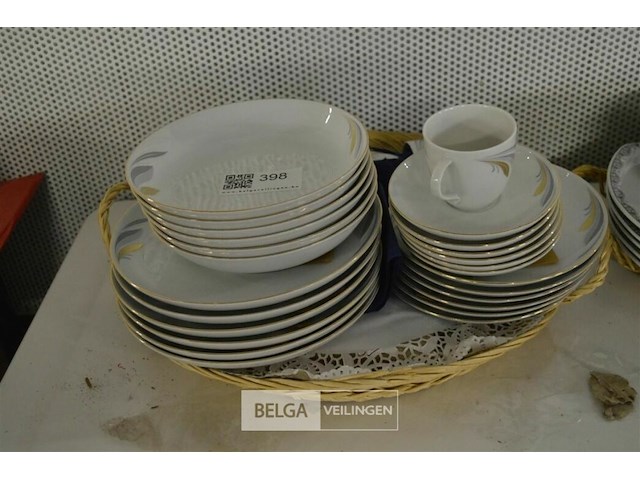 Servies - afbeelding 1 van  4