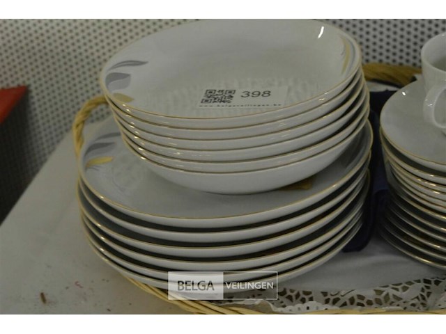 Servies - afbeelding 3 van  4