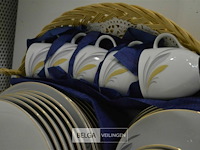 Servies - afbeelding 4 van  4