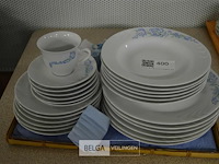 Servies - afbeelding 1 van  4