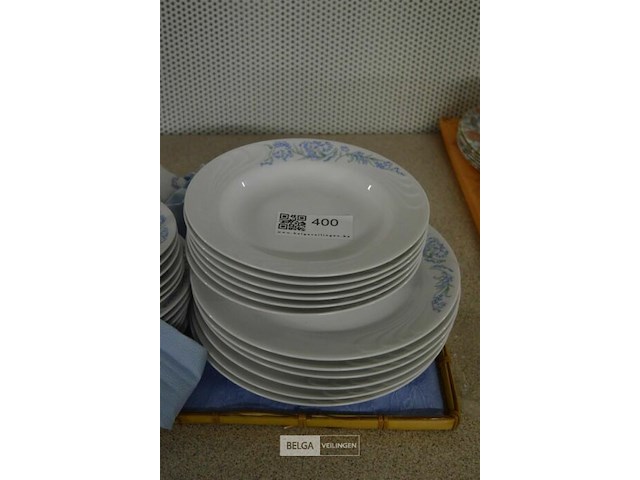 Servies - afbeelding 3 van  4