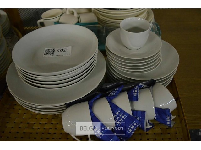 Servies - afbeelding 1 van  3