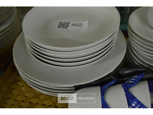 Servies - afbeelding 3 van  3