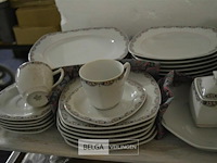 Servies - afbeelding 3 van  6