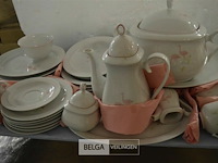 Servies - afbeelding 2 van  6
