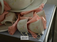 Servies - afbeelding 4 van  6