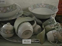 Servies - afbeelding 2 van  6