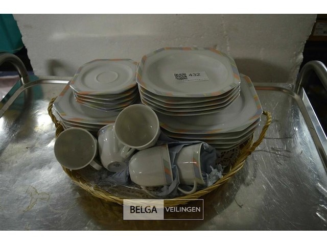 Servies - afbeelding 1 van  3