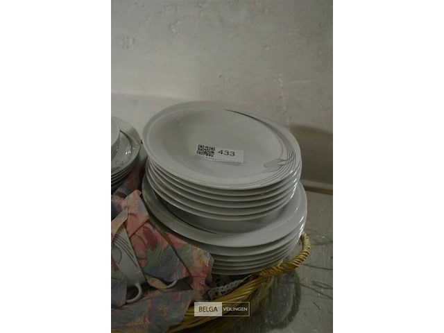 Servies - afbeelding 4 van  4