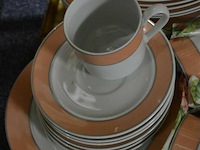 Servies - afbeelding 2 van  4