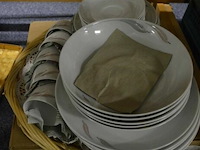 Servies - afbeelding 1 van  3