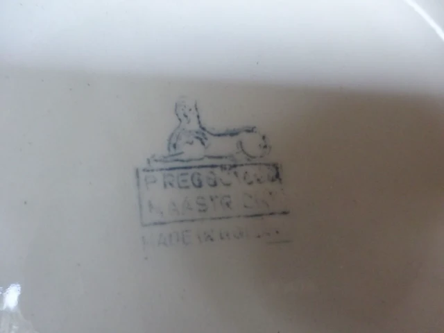 Servies - afbeelding 2 van  2