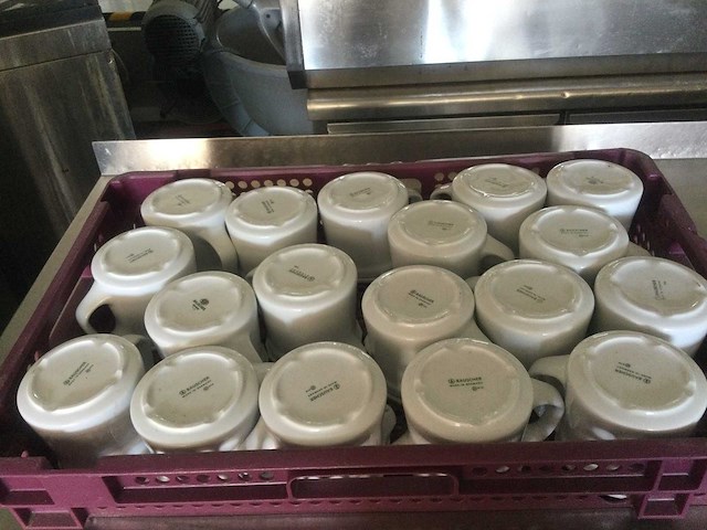 Servies - afbeelding 1 van  5