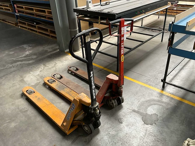 Set 2 hydraulische handpallettrucks (2x) - afbeelding 10 van  11