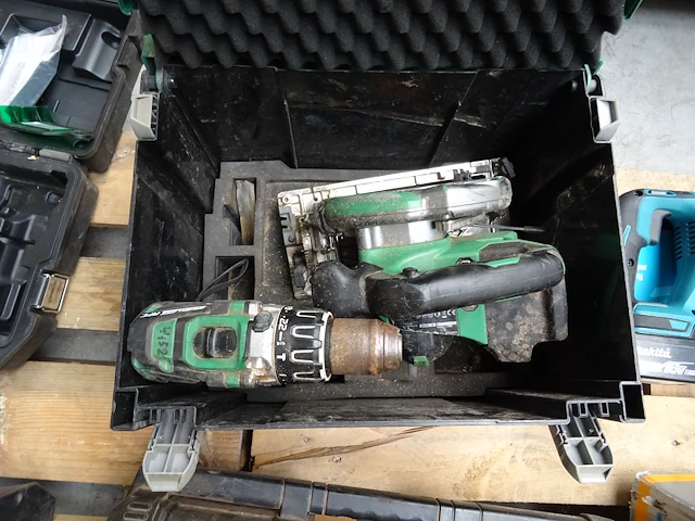 Set accu machines hitachi - afbeelding 1 van  6
