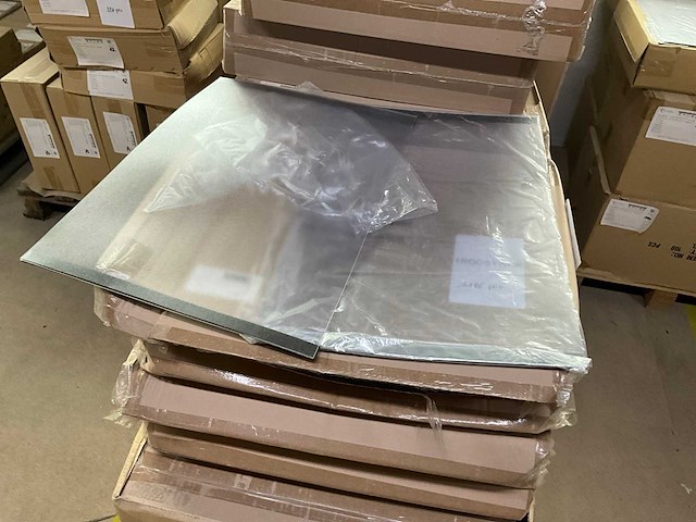 Set anti-reflecterende gelamineerde posters met a2 magneet (1125x) - afbeelding 1 van  4