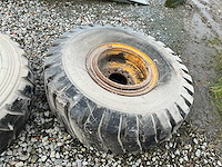 Set banden met velg - afbeelding 3 van  9