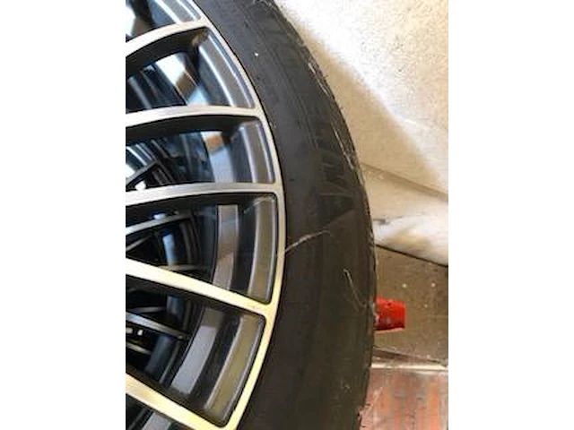 Set barotelli 20" 5x112 met michelin zomerbanden - afbeelding 4 van  7