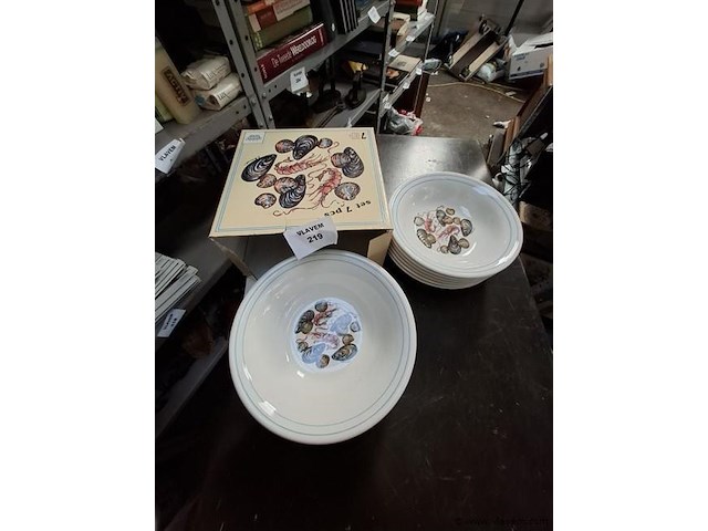 Set borden - afbeelding 1 van  2