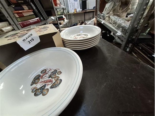 Set borden - afbeelding 2 van  2