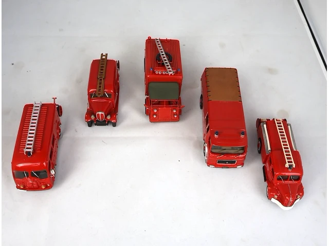 Set brandweerwagentjes (x5) - afbeelding 2 van  4