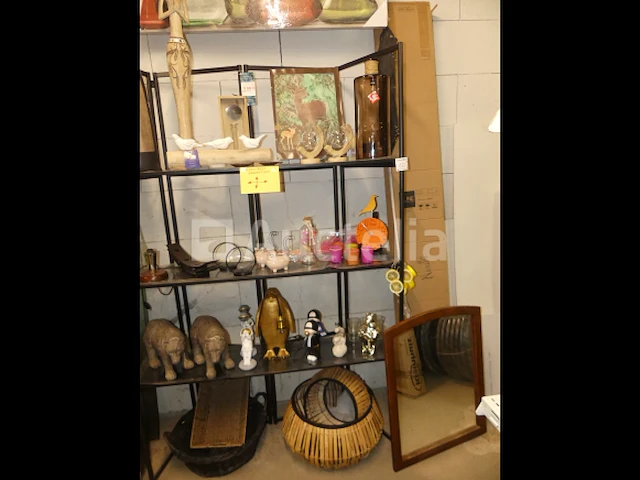 Set diverse decoratieve artikelen - afbeelding 14 van  22
