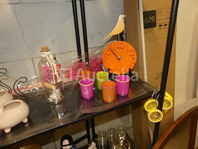 Set diverse decoratieve artikelen - afbeelding 19 van  22