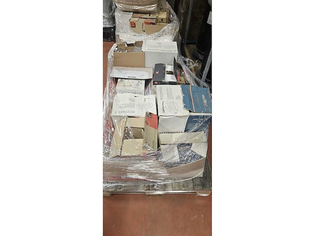 Set diverse glazen - afbeelding 1 van  2