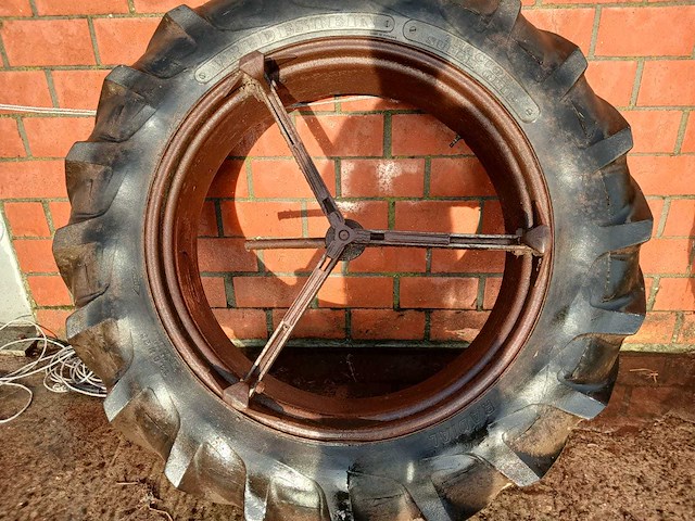 Set dubbele luchtbanden vredestein 13.6 r36 - afbeelding 3 van  7