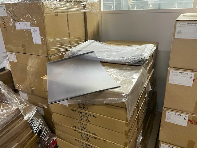 Set gelamineerde posters met a2 magneet (778x) - afbeelding 2 van  5