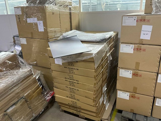 Set gelamineerde posters met a2 magneet (778x) - afbeelding 4 van  5