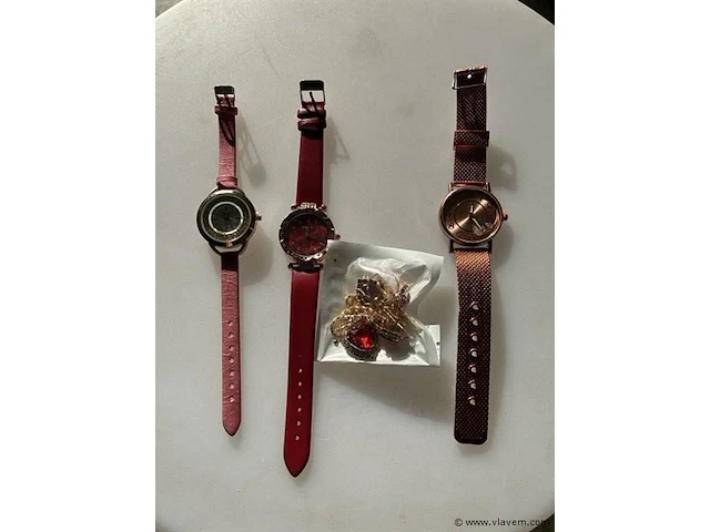 Set horloges - afbeelding 1 van  1