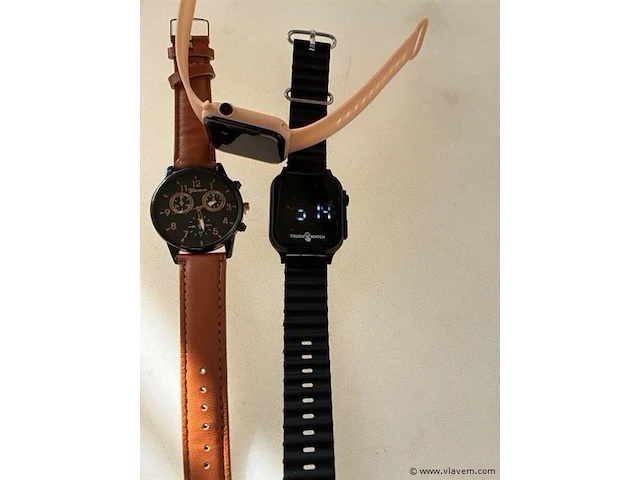 Set horloges - afbeelding 1 van  1