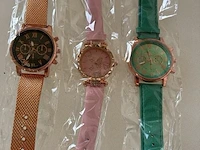 Set horloges - afbeelding 1 van  1