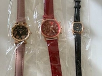 Set horloges - afbeelding 1 van  1