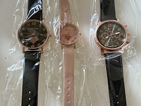 Set horloges - afbeelding 1 van  1