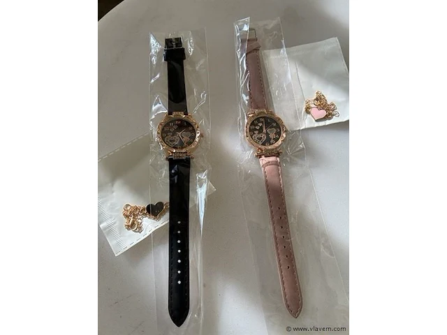 Set horloges - afbeelding 1 van  1