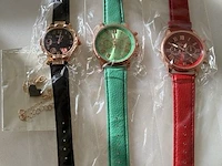 Set horloges - afbeelding 1 van  1