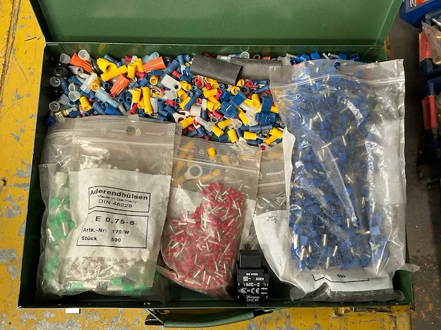Set kabelschoenen - afbeelding 2 van  3