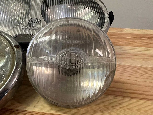 Set klassieke motorfiets koplampen van aprilia / cev - afbeelding 7 van  7