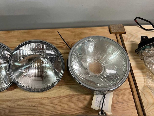 Set koplampen en lenzen koito / yamaha - afbeelding 15 van  15