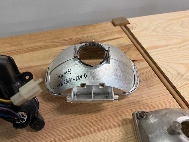 Set motorfiets koplampen en lenzen (luxor) (8x) - afbeelding 6 van  19