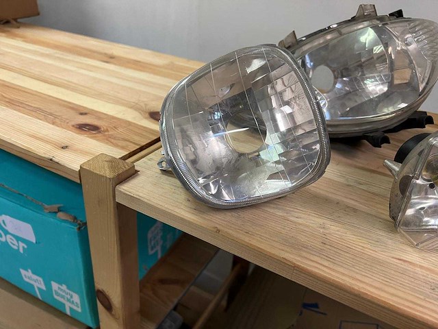 Set motorfiets koplampen en lenzen (luxor) (8x) - afbeelding 15 van  19