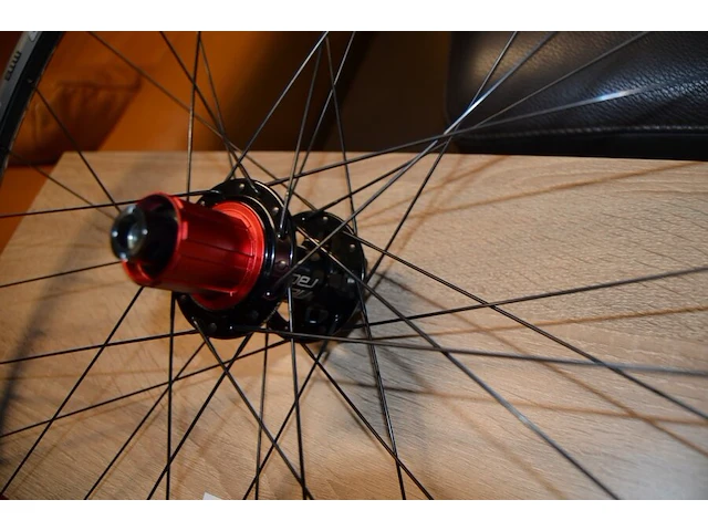 Set moutainbike velgen 650b 27,5inch new race sl - afbeelding 5 van  8