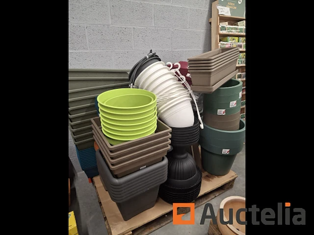 Set nieuwe bloempotten - afbeelding 4 van  5